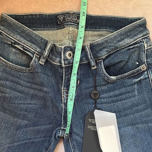 *Guess* NWT Sz 25 1981 Stretch Ankle Zip Crop Ankle Jeans - Picture 13 of 14
